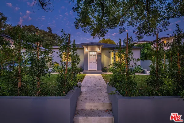 $1,400 | 4370 Beck Avenue, Studio City, CA 91604