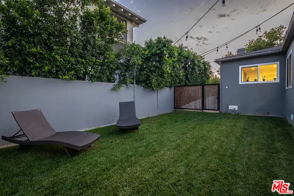 $1,400 | 4370 Beck Avenue, Studio City, CA 91604