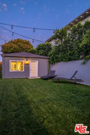 $1,400 | 4370 Beck Avenue, Studio City, CA 91604