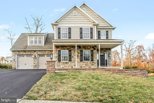 $499,900 | 61 Gentle Drive, East Earl, PA 17519