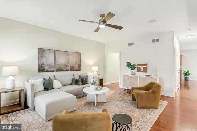 $499,900 | 61 Gentle Drive, East Earl, PA 17519