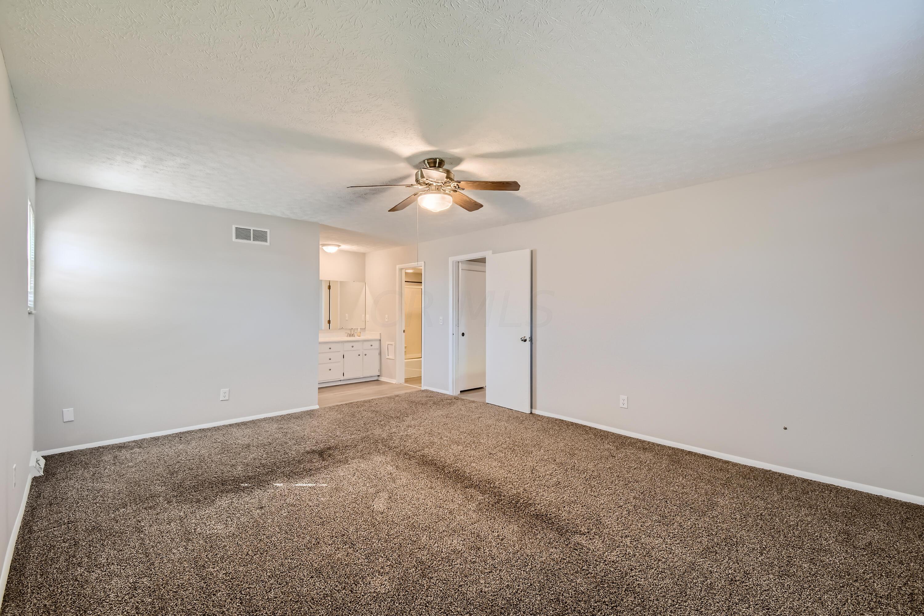35 Busey Road Canal Winchester, OH 43110 - Photo 20 of 26 22 2nd Floor Primary Bedroom