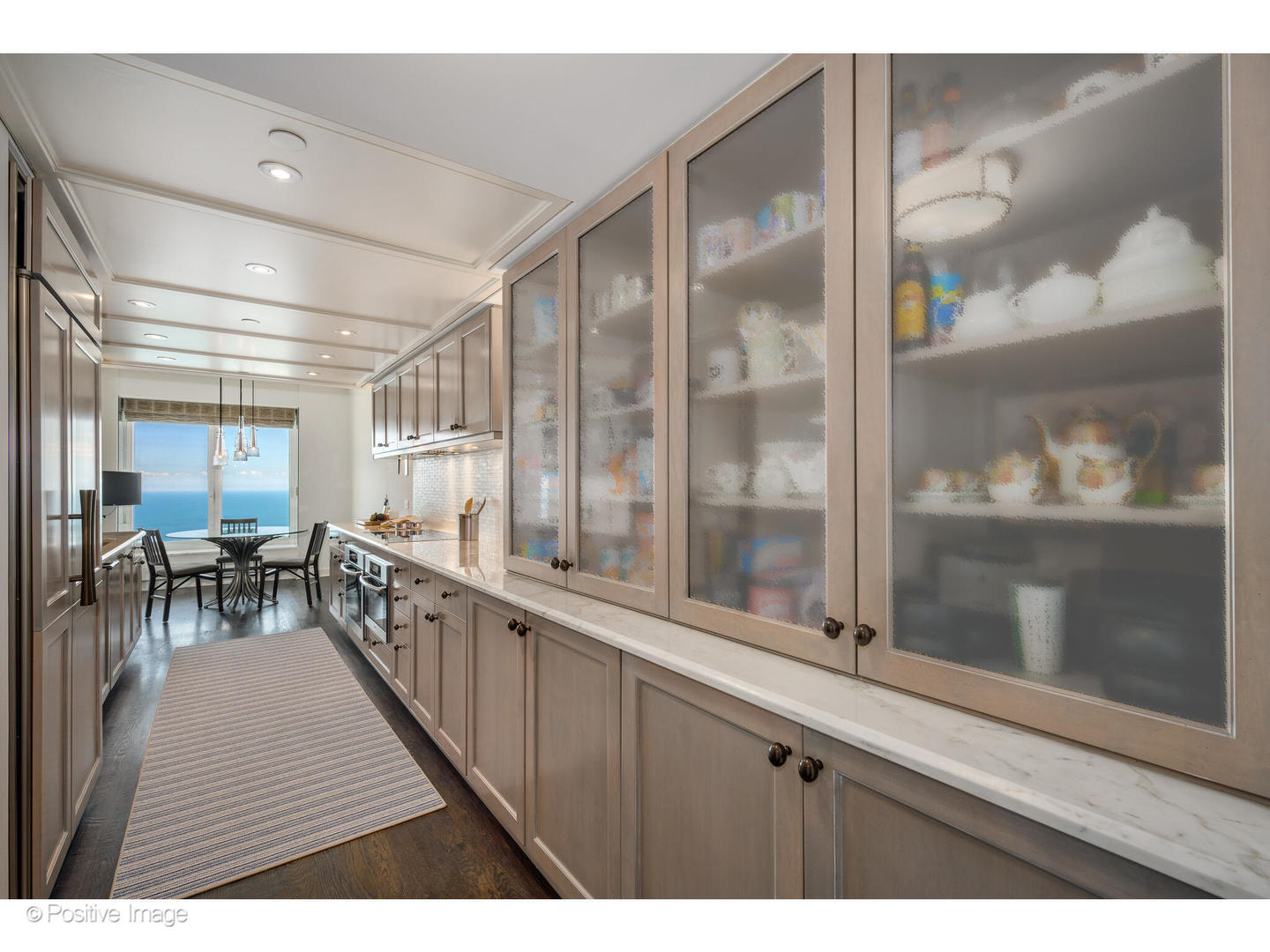 161 East Chicago Avenue, Unit 54A Chicago, IL 60611 - Photo 25 of 41 a open kitchen with breakfast area