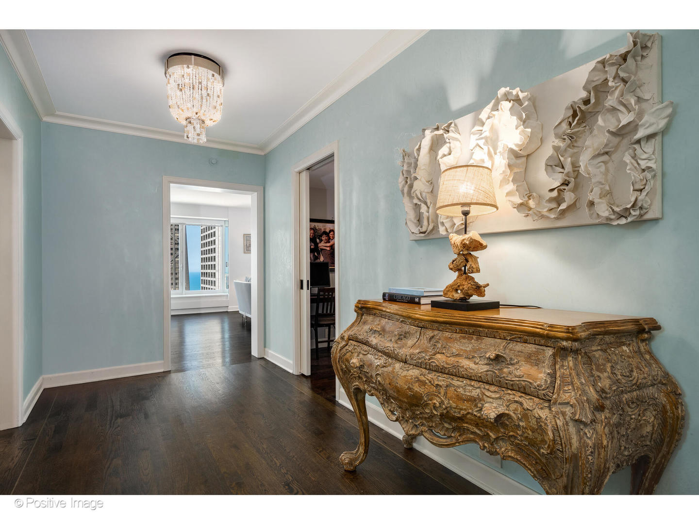 161 East Chicago Avenue, Unit 54A Chicago, IL 60611 - Photo 3 of 41 a view of entryway with livingroom