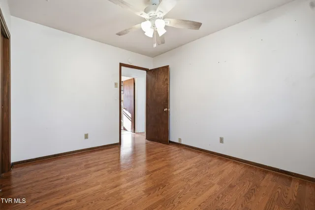 $300,000 | 4812 Carters Valley Road, Church Hill, TN 37642