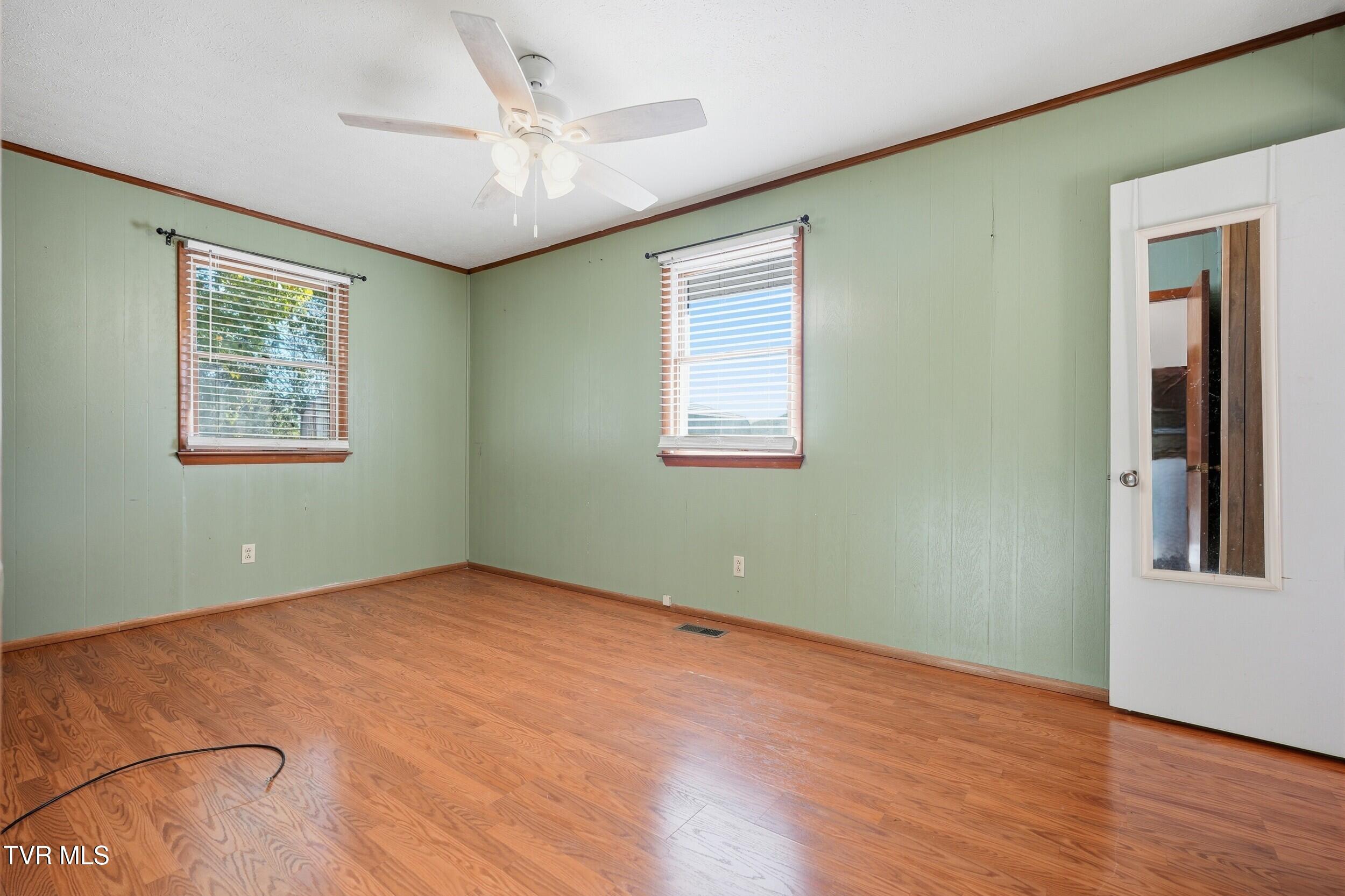 4812 Carters Valley Road Church Hill, TN 37642 - Photo 27 of 58 bed1