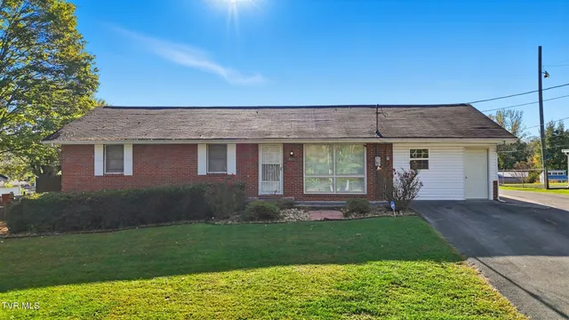 $300,000 | 4812 Carters Valley Road, Church Hill, TN 37642