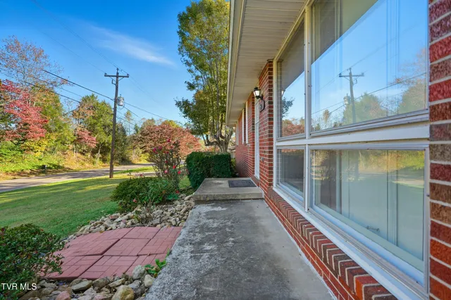 $300,000 | 4812 Carters Valley Road, Church Hill, TN 37642