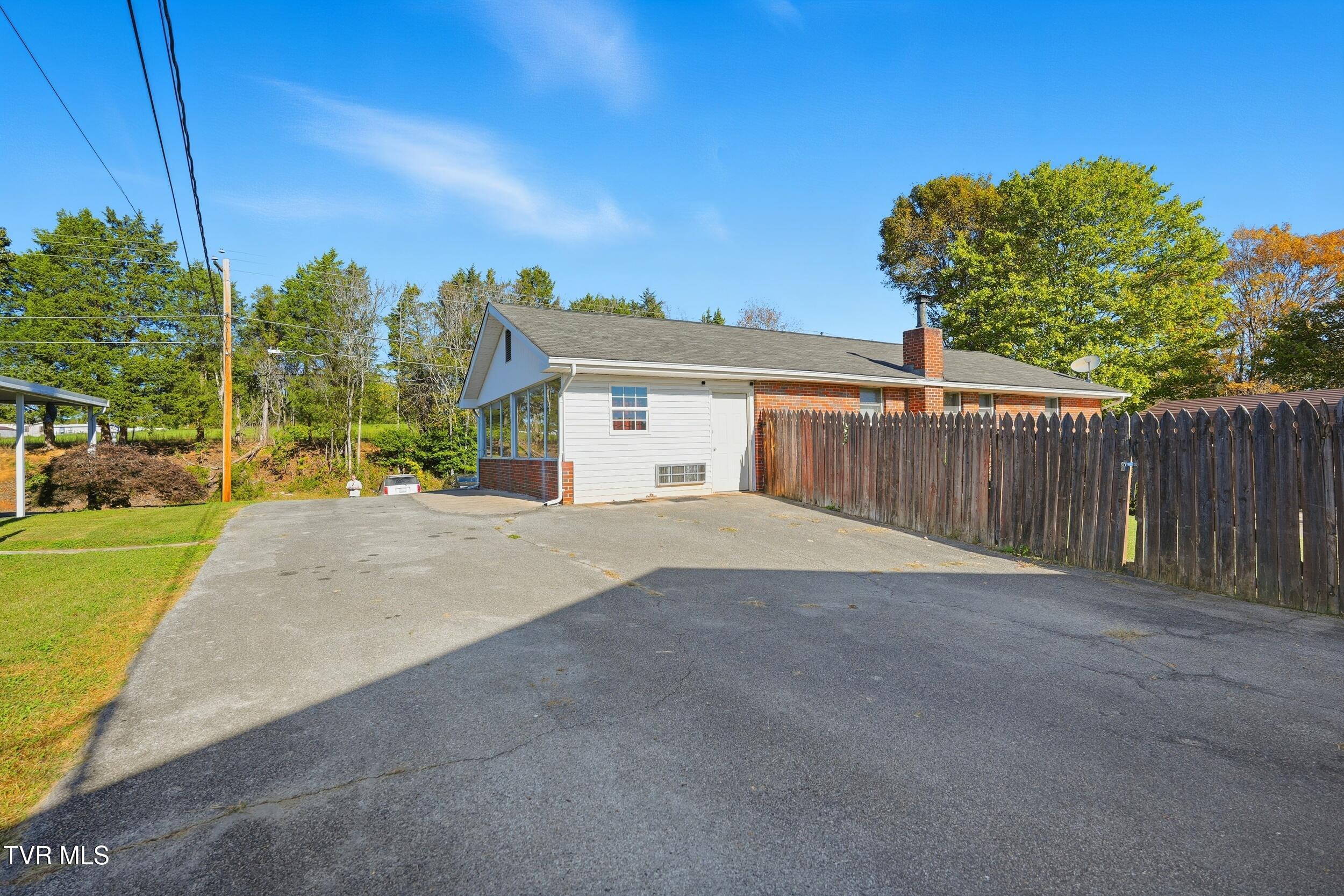 4812 Carters Valley Road Church Hill, TN 37642 - Photo 10 of 58 41_dsc09046