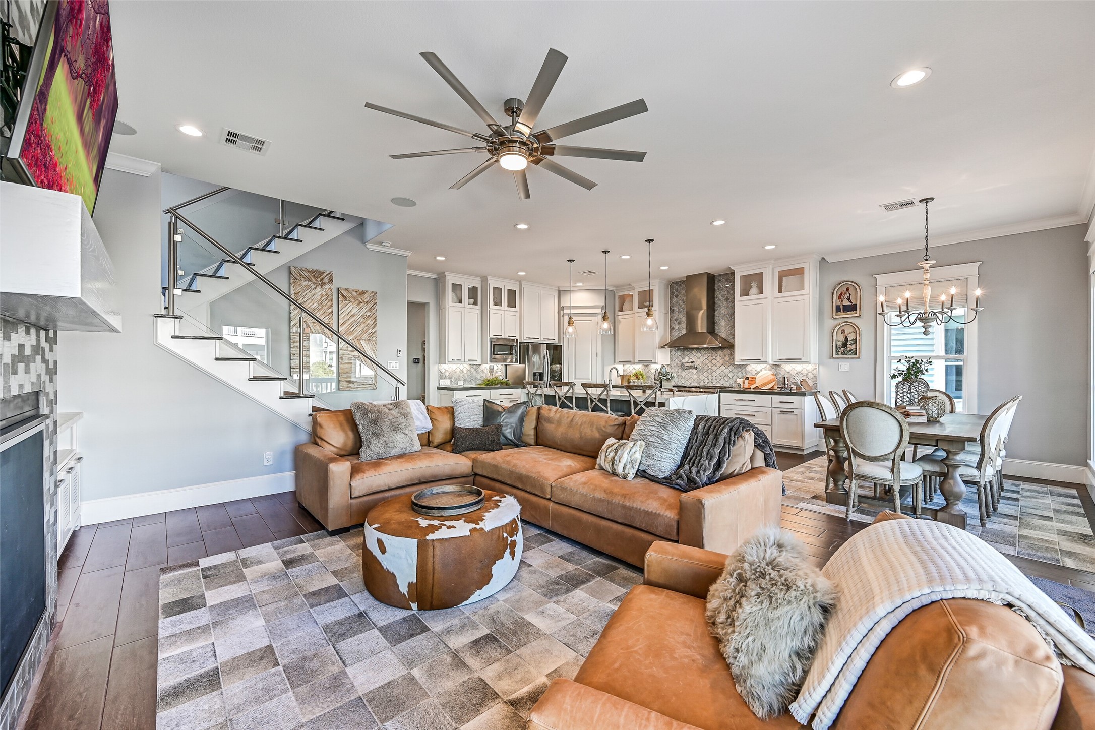 3839 Periwinkle Galveston, TX 77554 - Photo 17 of 49