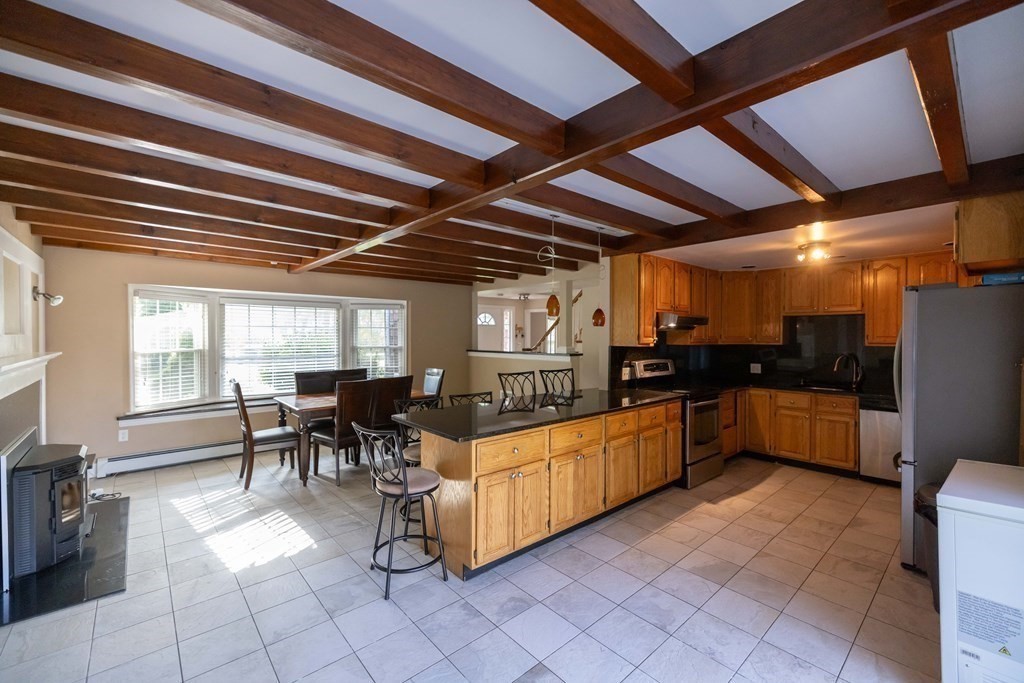 41 Whitewood Road Milford, MA 01757 - Photo 1 of 31 Gallery Image 1