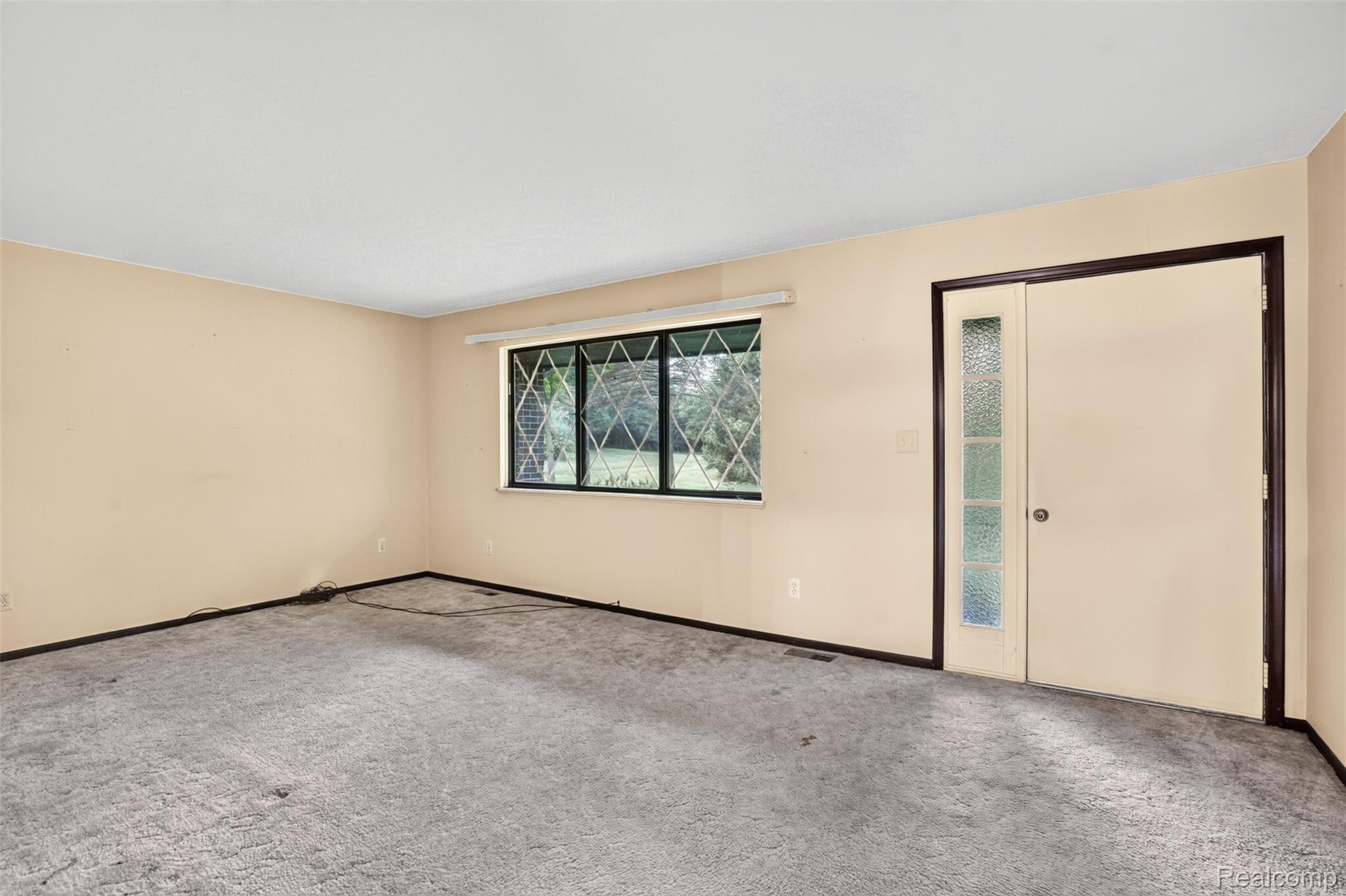 16955 English Road Manchester, MI 48158 - Photo 6 of 37 07-16955-English-Rd-WindowStill-Photography.jpg
