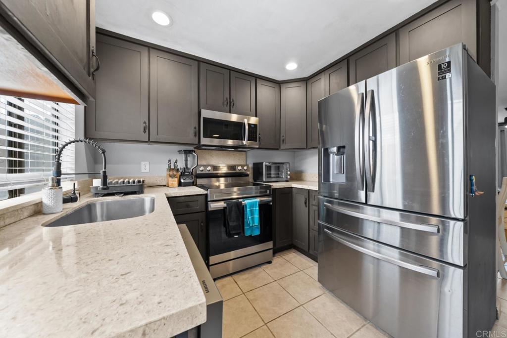 1604 Presioca Street, Unit 11 Spring Valley, CA 91977 - Photo 1 of 33