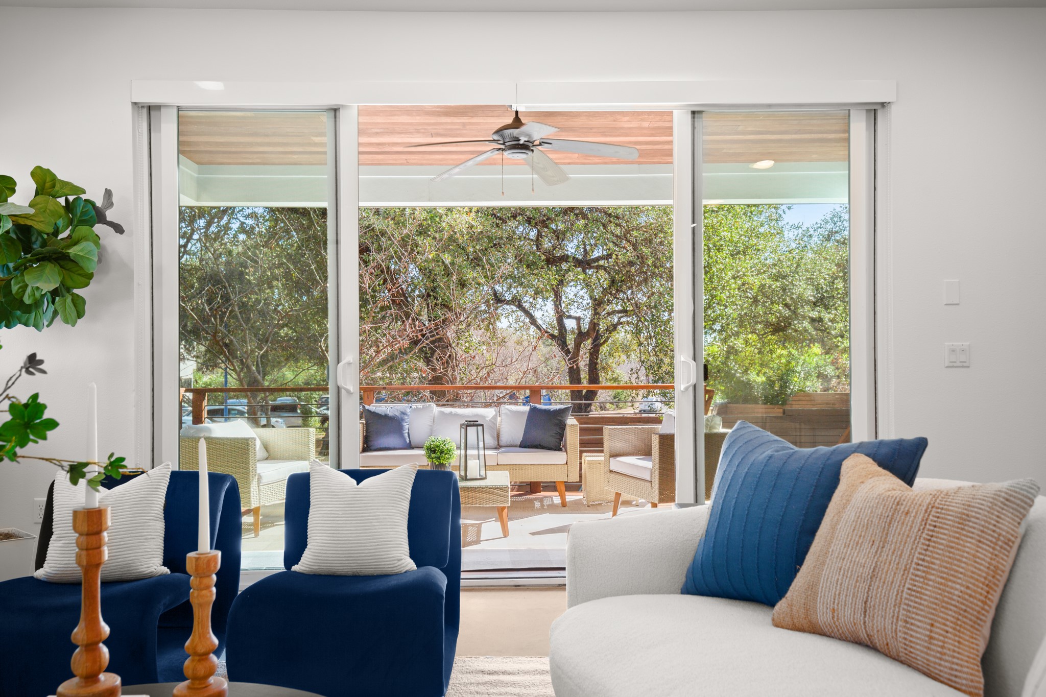 4111 Spicewood Springs Road, Unit 1 Austin, TX 78759 - Photo 7 of 31 Perfect blend of indoor-outdoor living