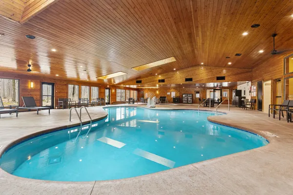 $179,000 | 4908 Landmark Circle, Unit 204, Egg Harbor, WI 54209