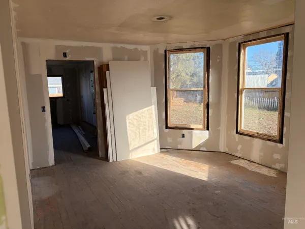 $200,000 | 308 East Park Street, Weiser, ID 83672