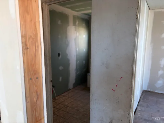 $275,000 | 308 East Park Street, Weiser, ID 83672