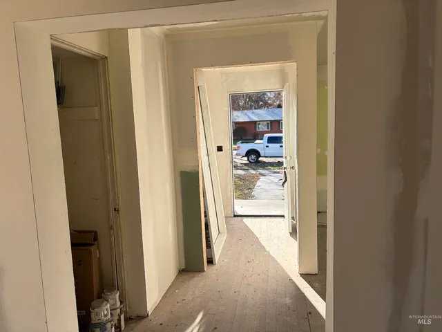 $275,000 | 308 East Park Street, Weiser, ID 83672