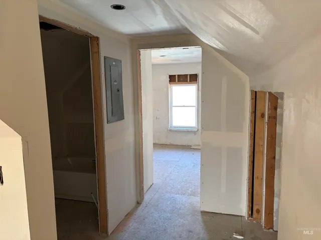 $275,000 | 308 East Park Street, Weiser, ID 83672