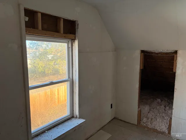 $275,000 | 308 East Park Street, Weiser, ID 83672