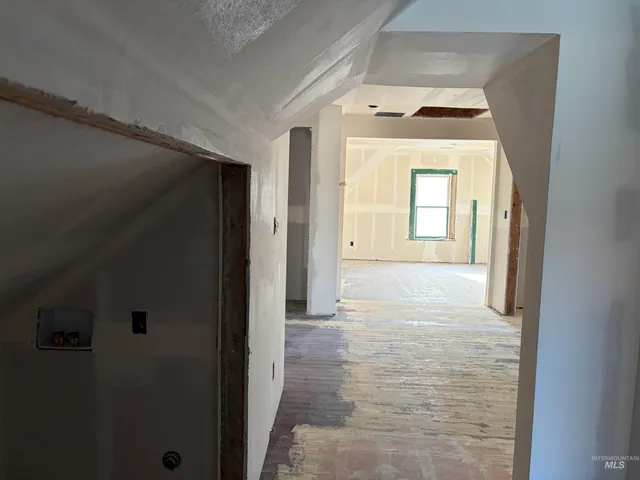 $275,000 | 308 East Park Street, Weiser, ID 83672