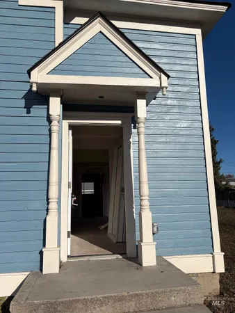 $200,000 | 308 East Park Street, Weiser, ID 83672