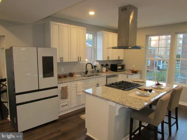 $749,900 | 2814 Rhode Island Avenue Northeast, Washington, DC 20018