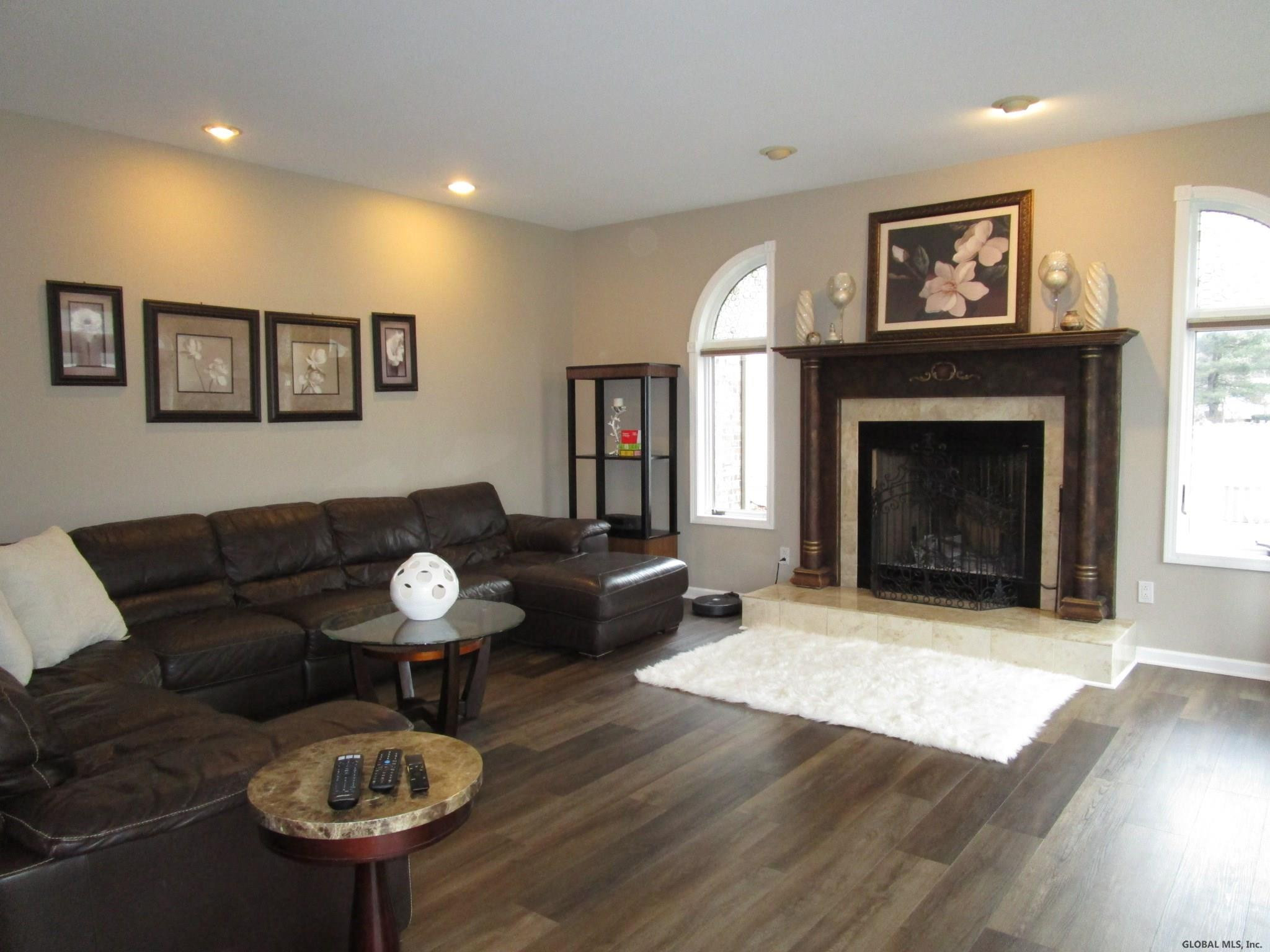 4 Country Ridge Colonie, NY 12304 - Photo 43 of 80 Photo 43
