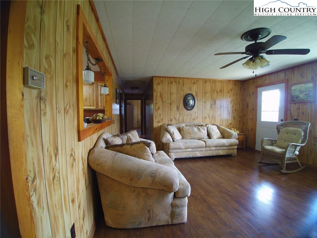 551 Ripshin Road Troutdale, VA 24378 - Photo 24 of 50 Gallery Image 24