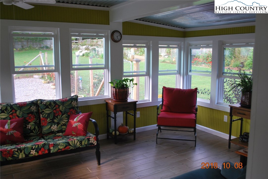 551 Ripshin Road Troutdale, VA 24378 - Photo 7 of 50 Gallery Image 7