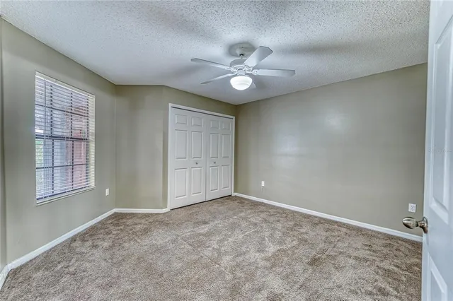 $2,400 | 4209 Brentwood Park Circle, Tampa, FL 33624