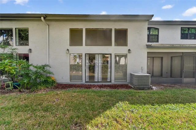 $2,400 | 4209 Brentwood Park Circle, Tampa, FL 33624