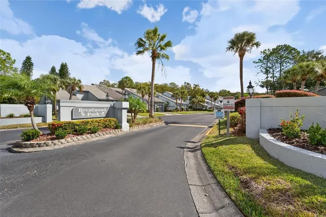 $2,400 | 4209 Brentwood Park Circle, Tampa, FL 33624