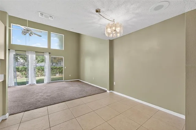 $2,400 | 4209 Brentwood Park Circle, Tampa, FL 33624