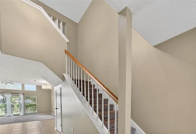 $2,400 | 4209 Brentwood Park Circle, Tampa, FL 33624