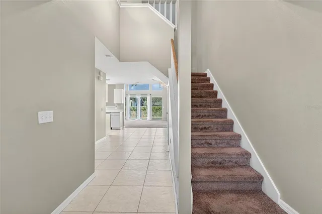 $2,400 | 4209 Brentwood Park Circle, Tampa, FL 33624