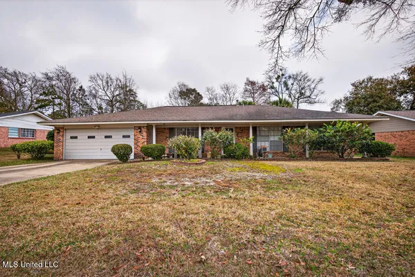 $219,900 | 734 Canterbury Drive, Biloxi, MS 39532