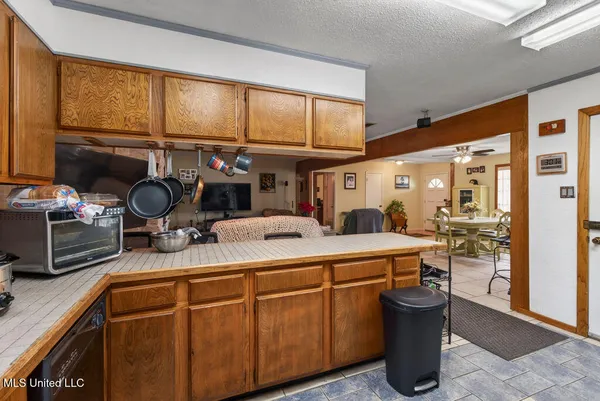 $219,900 | 734 Canterbury Drive, Biloxi, MS 39532