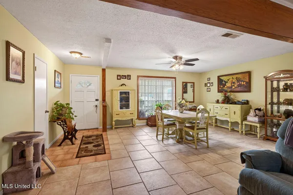 $219,900 | 734 Canterbury Drive, Biloxi, MS 39532