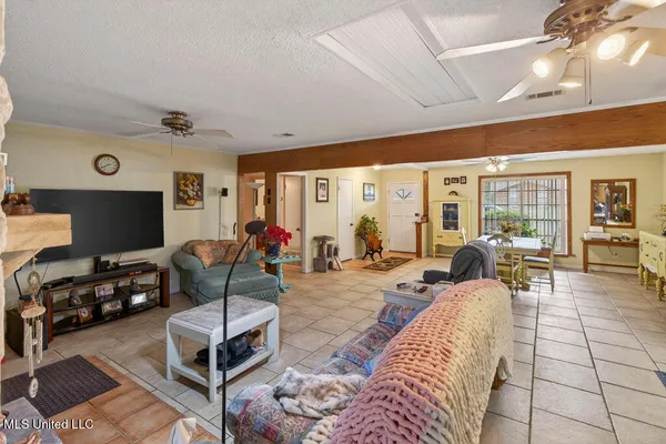 $219,900 | 734 Canterbury Drive, Biloxi, MS 39532