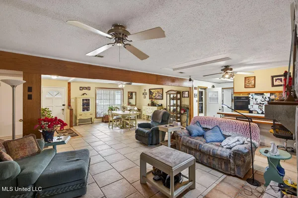 $219,900 | 734 Canterbury Drive, Biloxi, MS 39532