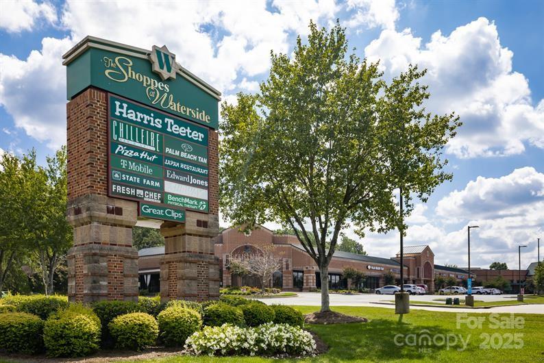 6334 Durango Way Denver, NC 28037 - Photo 20 of 22 a front view of a building with garden