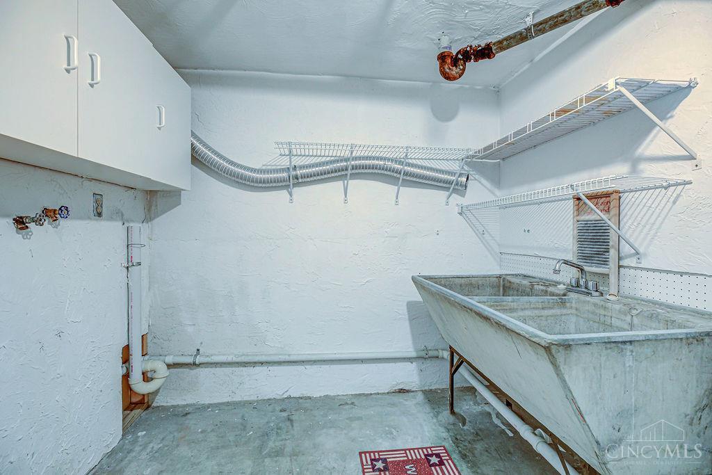 3536 Poole Road Cincinnati, OH 45251 - Photo 34 of 40 Gallery Image 34