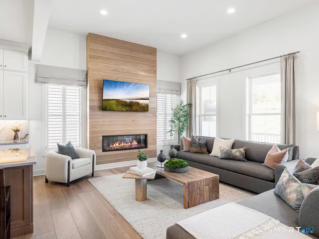 $849,000 | 7 Foxwood Drive, Unit 57, Danbury, CT 06810