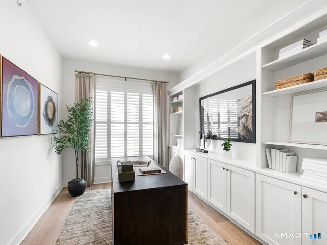 $849,000 | 7 Foxwood Drive, Unit 57, Danbury, CT 06810