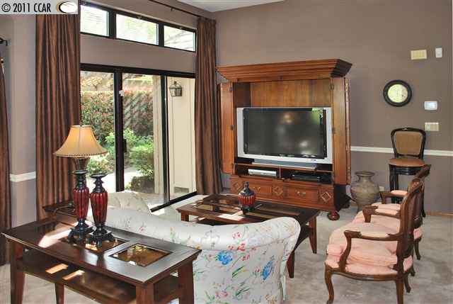138 Golden Ridge Road Alamo, CA 94507 - Photo 3 of 9 Gallery Image 3