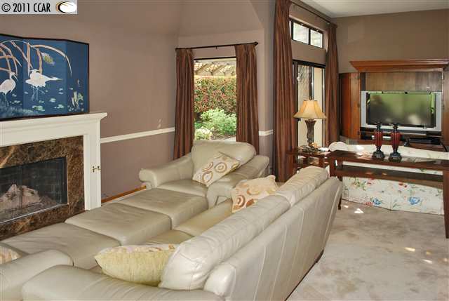 138 Golden Ridge Road Alamo, CA 94507 - Photo 4 of 9 Gallery Image 4