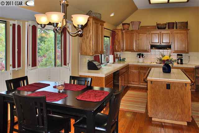 138 Golden Ridge Road Alamo, CA 94507 - Photo 7 of 9 Gallery Image 7