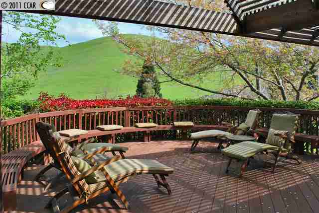 138 Golden Ridge Road Alamo, CA 94507 - Photo 8 of 9 Gallery Image 8