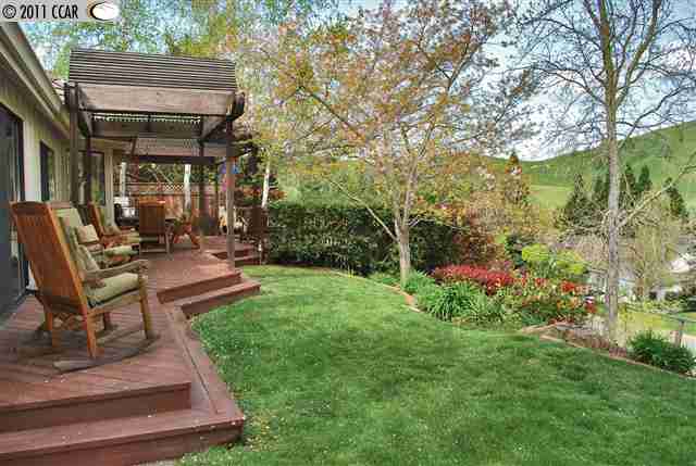 138 Golden Ridge Road Alamo, CA 94507 - Photo 9 of 9 Gallery Image 9